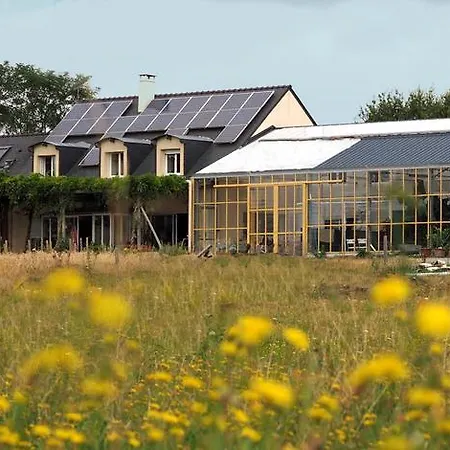 بيت للعطل Au Paradis Des 4 Saisons *